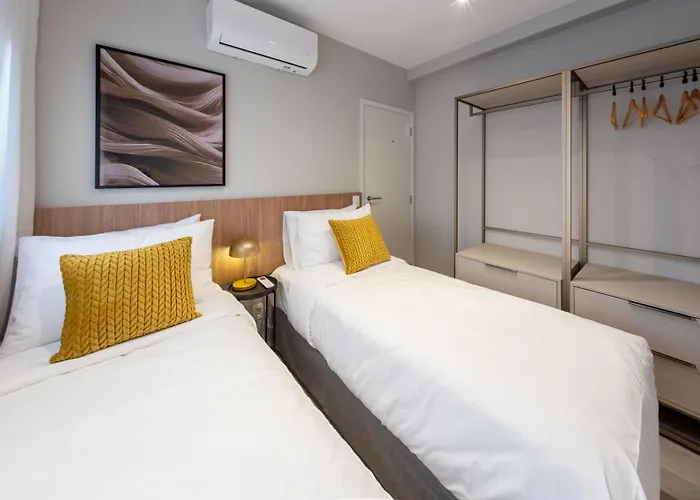 Charlie Contemporaneo Jardins Essential